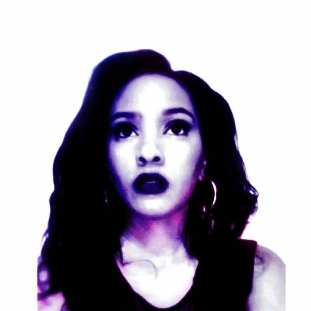 Meet your Posher, Sabrina